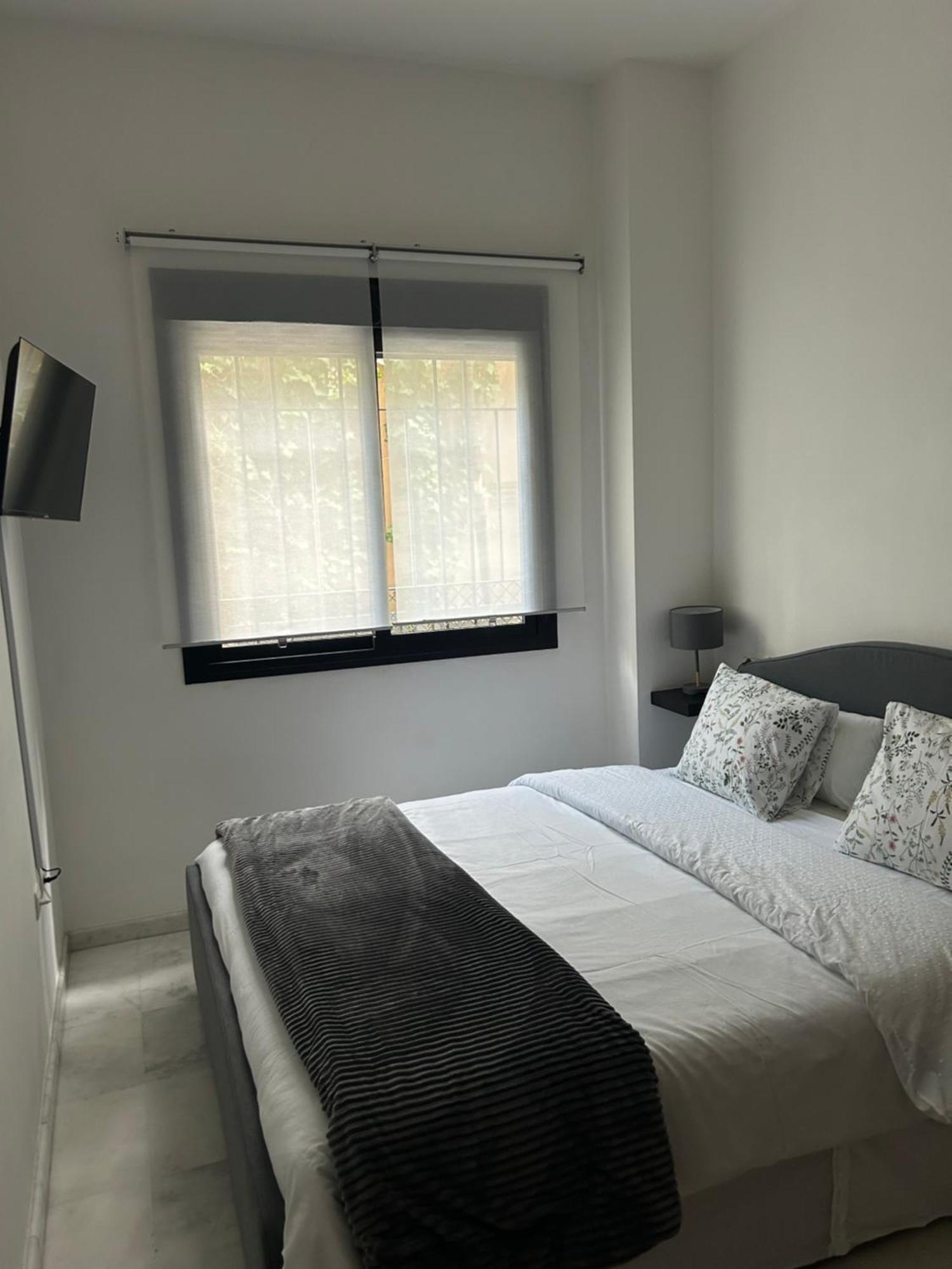 Apartamento Proximo Al Centro De 2 Dormitorios Con Piscina. Séville Extérieur photo